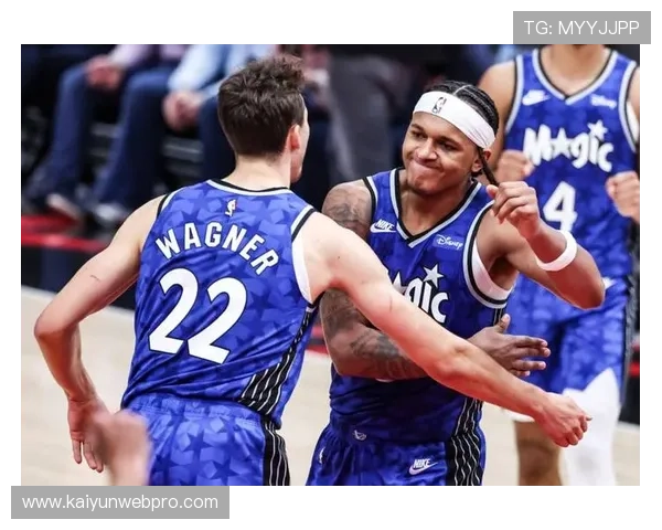 NBA黄蜂重建计划全面开启年轻核心能否带队重返季后赛